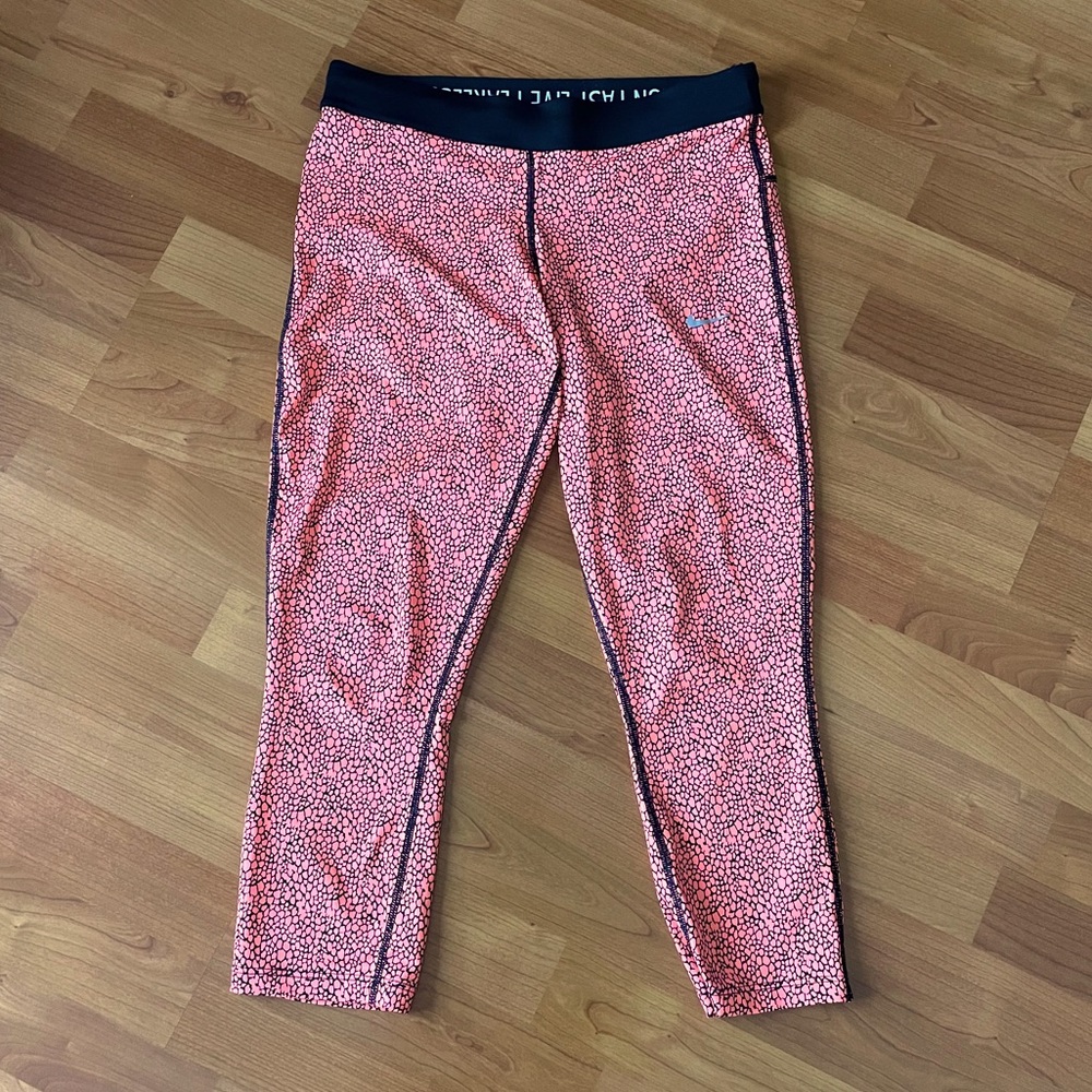 Nike Dri-Fit Capri Leggings